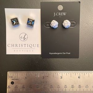 Two pairs of earrings, brand new and never worn.